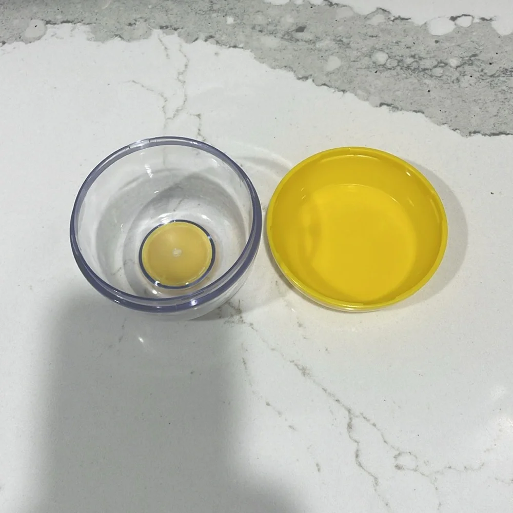 Lemon Storage Container - Picture 2 of 2